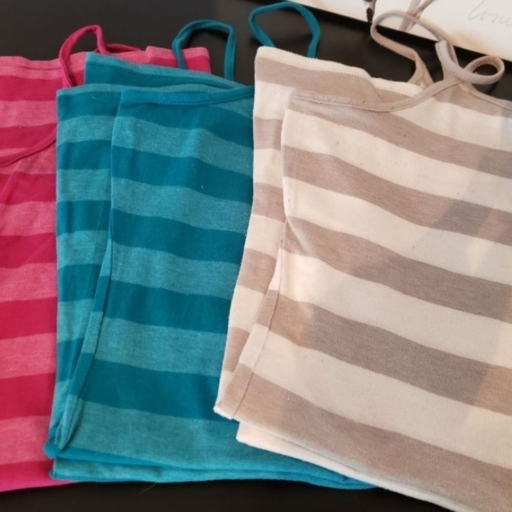 🌸 Camisoles (bundle of 3)